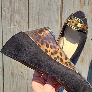Circa Joan‎ & David Wedge Open Toe Buckle women's 10M Black & Cheetah